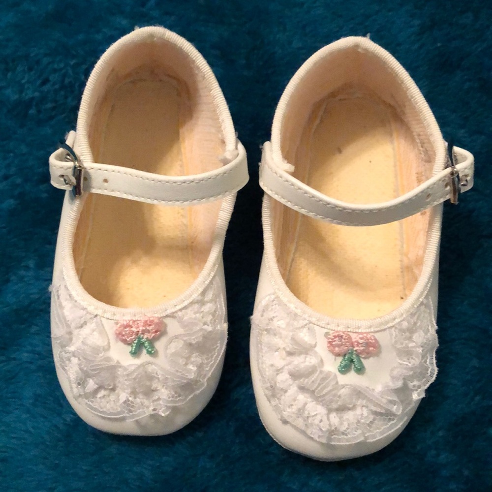 Baby girl Mary Jane Shoes.